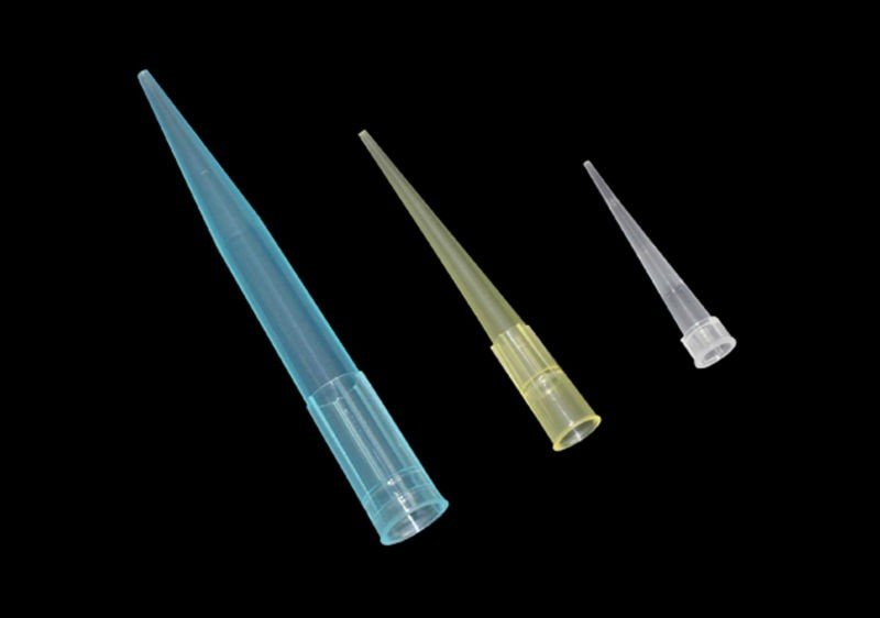 micropipettes - miropipetting- tips of micropipettes - blue tips of micropipettes - yellow tips of micropipettes - white tips os micropipettes - use of micropipette tips